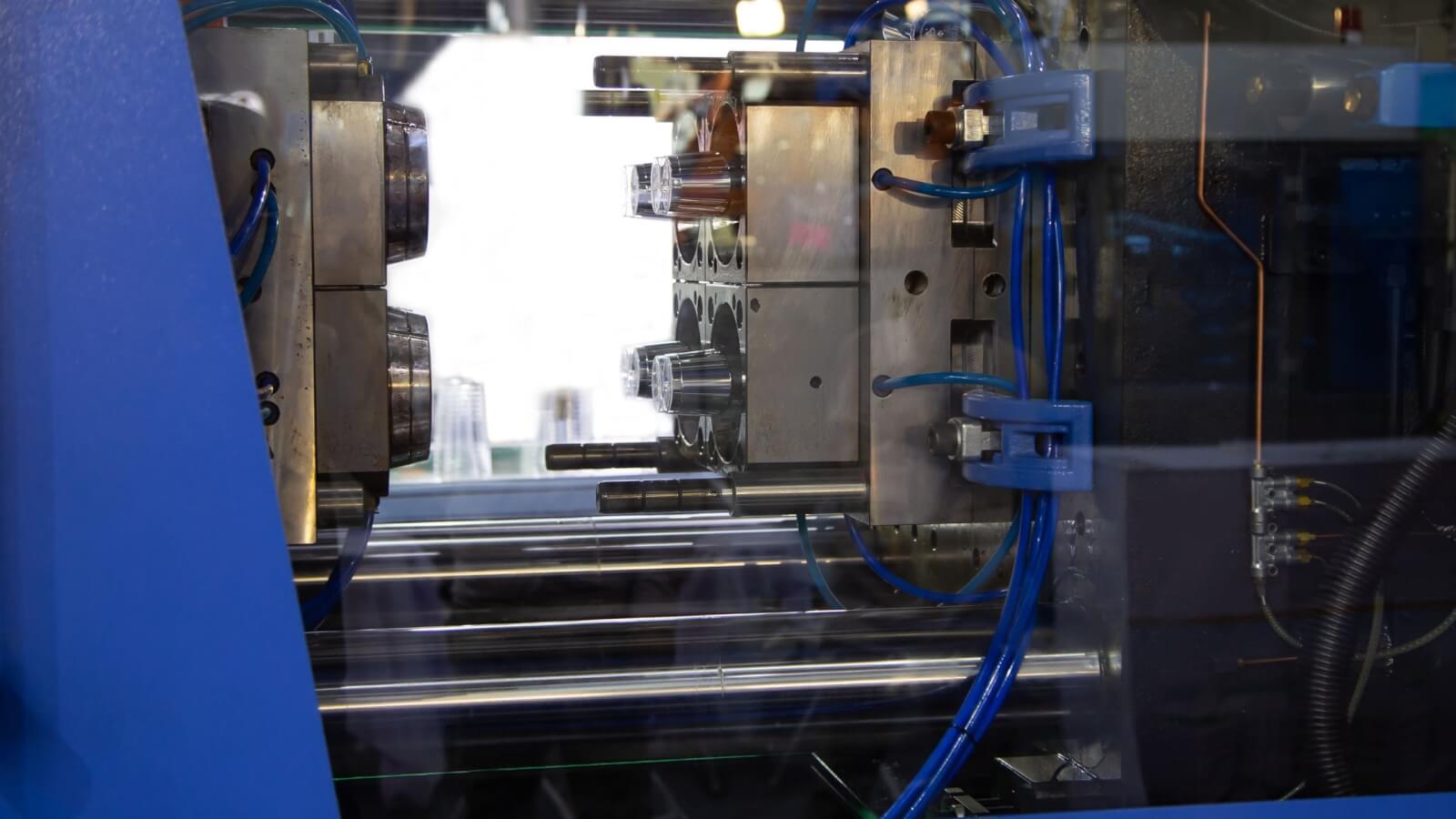 Injection Molding Defects: Causes & Solutions
