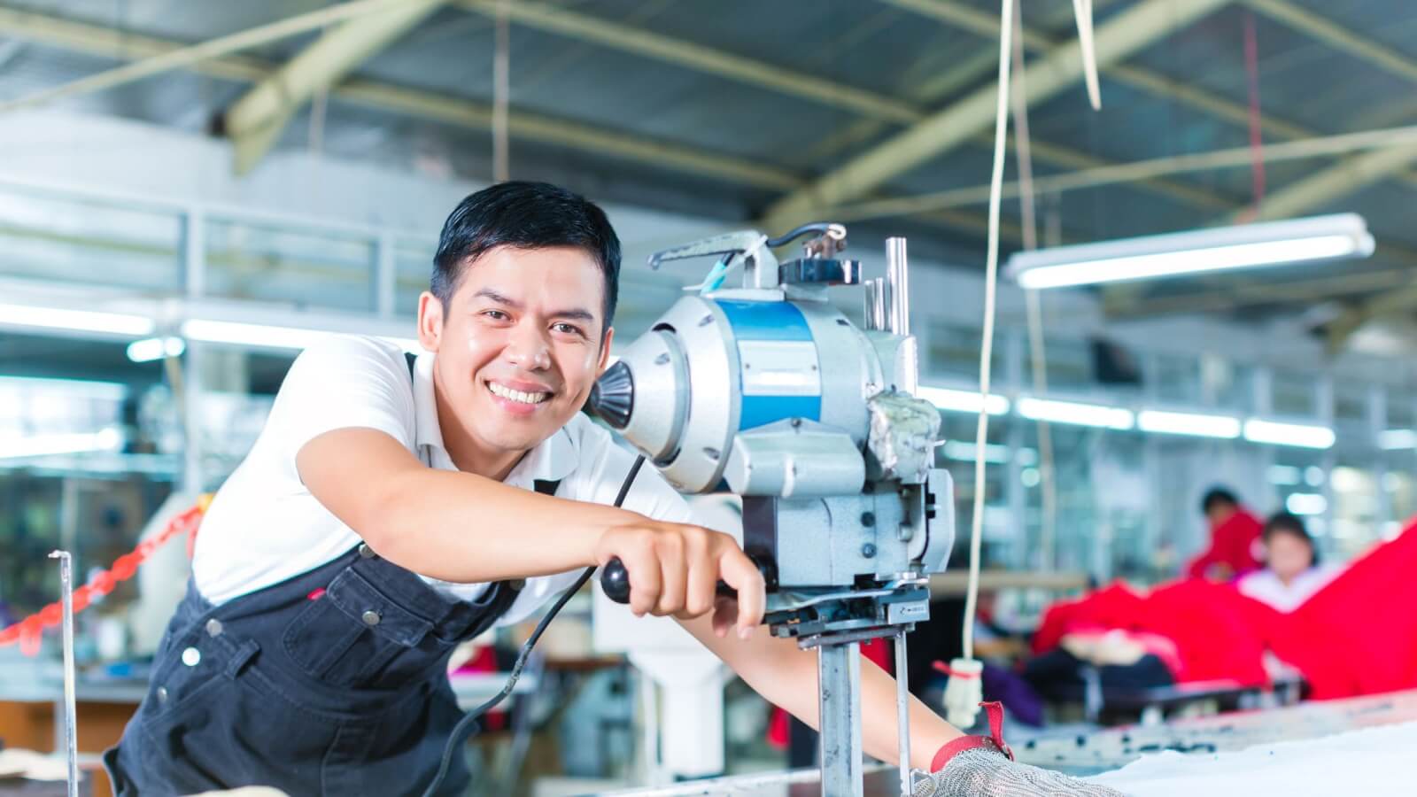 What is Low Volume Manufacturing: Definition, Types, Benefits & Tips