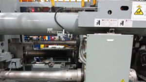 What Are the Advantages and Disadvantages of Injection Molding?
