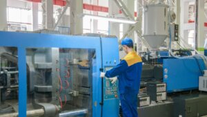2 MinWhat is a Machine Shop?