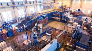 What are the Key Benefits of Low Volume Manufacturing?