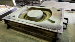 Urethane casting vs injection molding: What are the Differences