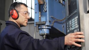 How Does Glass CNC Machining Compare with Other Glass Fabrication Techniques?