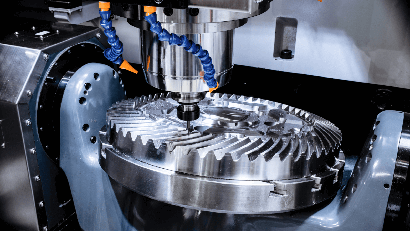 What is a Milling Machine: Definition, History, Types & Characteristics